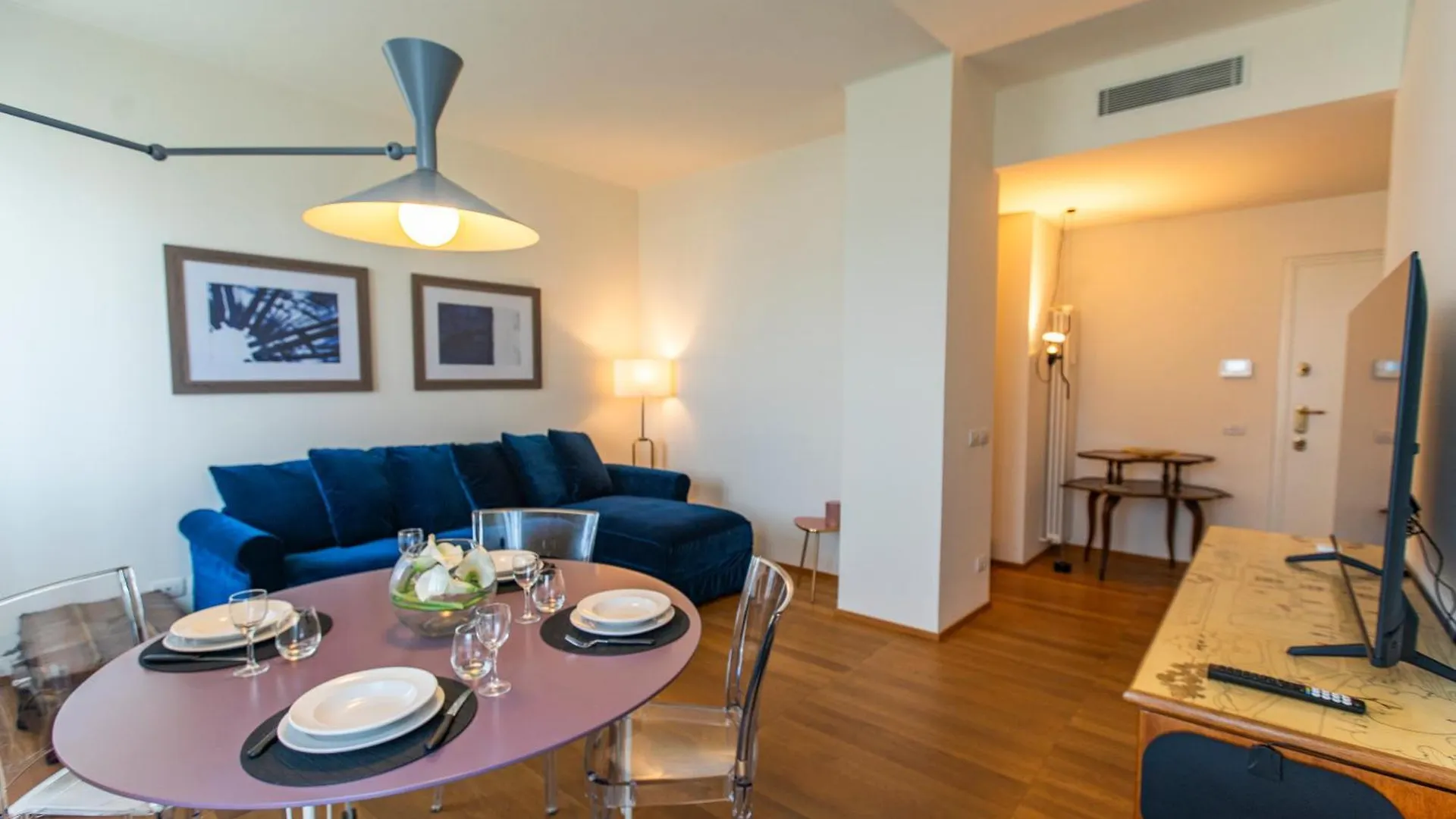 Skyattic - 801 - Citylife - 1 Min Domodossola M5 Milano