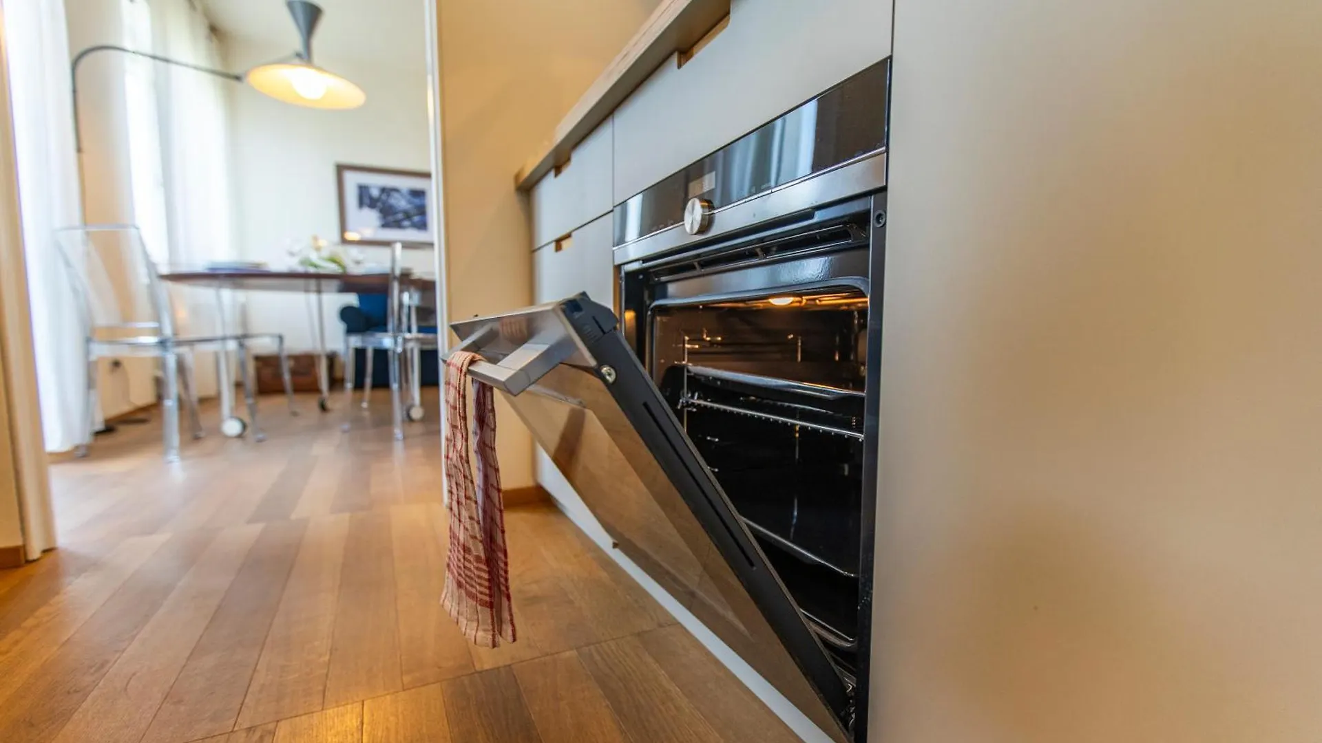 Appartamento Skyattic - 801 - Citylife - 1 Min Domodossola M5 Milano Italia