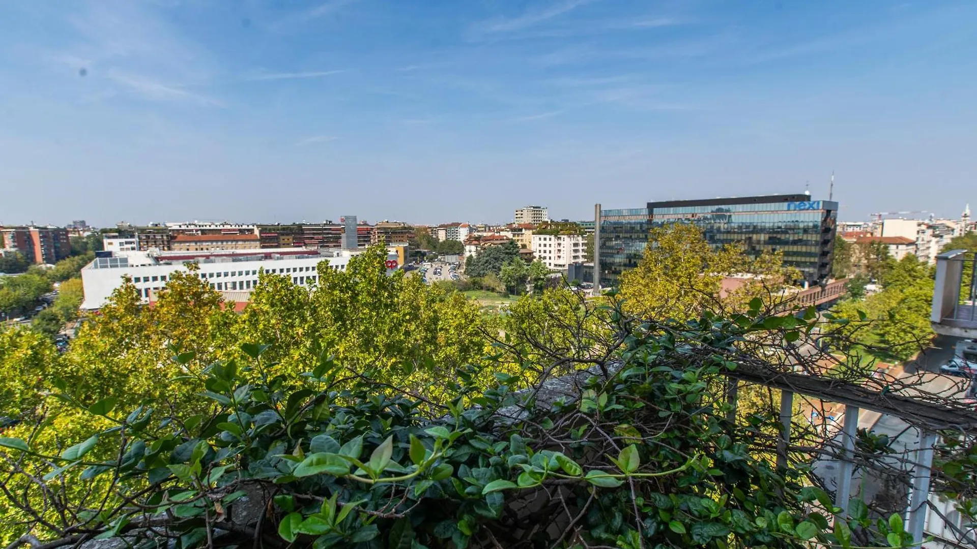 Skyattic - 801 - Citylife - 1 Min Domodossola M5 Milano