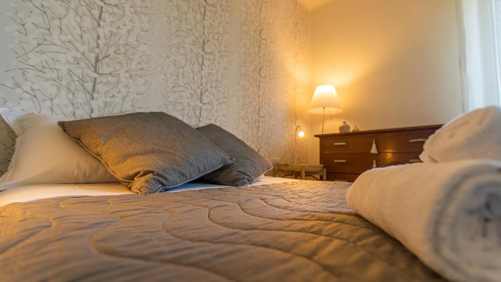 Skyattic - 801 - Citylife - 1 Min Domodossola M5 Milano 0*,  Italia